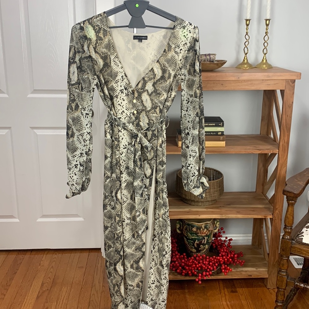 JLUXLABEL Snake Print Flowy Dress with Slit Sz Small